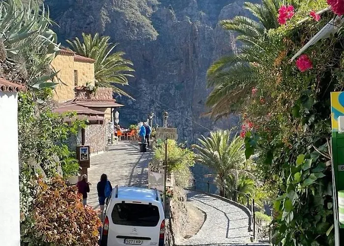 Nueva Esperanza El Cano In Sea Radazul