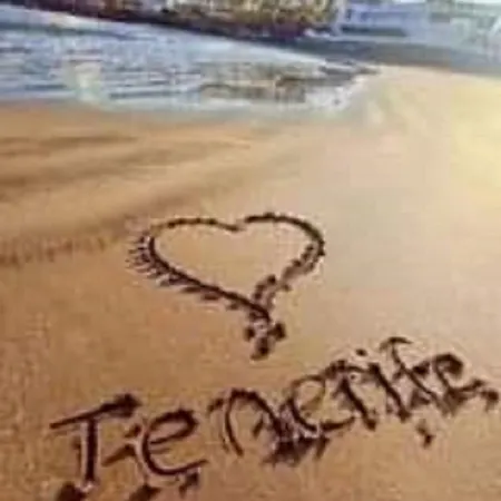 Nueva Esperanza El Cano In Sea