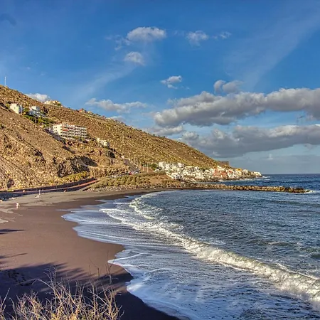 Nueva Esperanza El Cano In Sea Radazul
