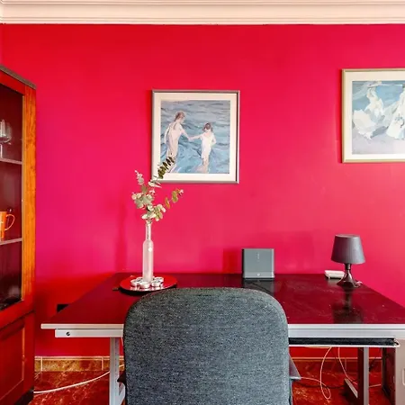 Nueva Esperanza El Cano In Sea *