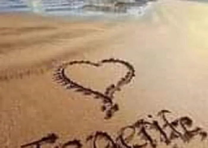 Nueva Esperanza El Cano In Sea