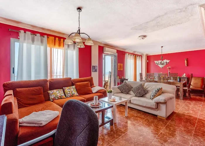 Nueva Esperanza El Cano In Sea Radazul