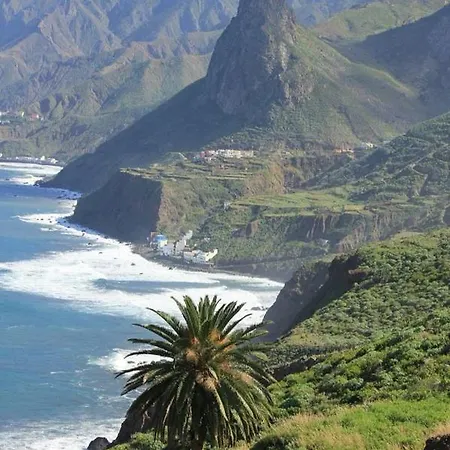 Nueva Esperanza El Cano In Sea