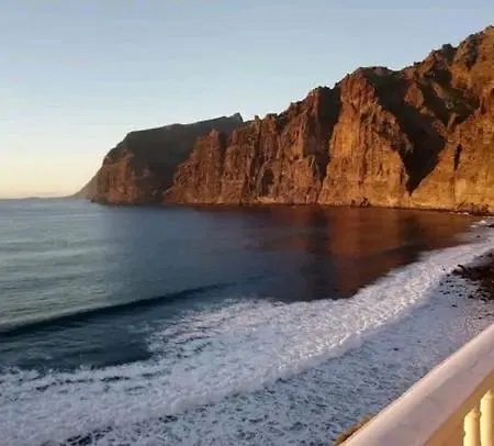 Nueva Esperanza El Cano In Sea