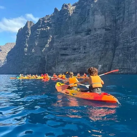 Nueva Esperanza El Cano In Sea *