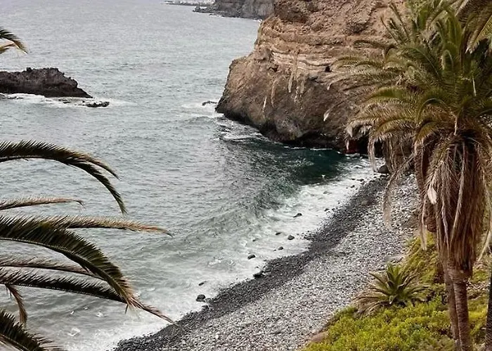Nueva Esperanza El Cano In Sea *