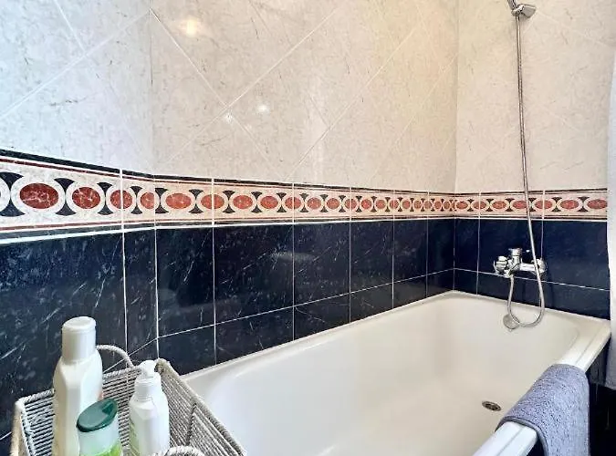 Nueva Esperanza El Cano In Sea *