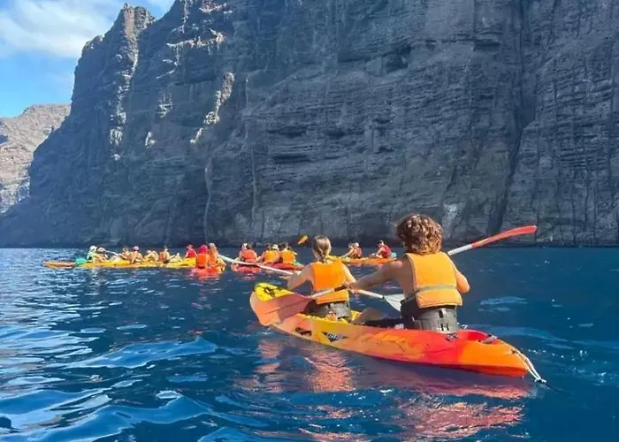 Nueva Esperanza El Cano In Sea *